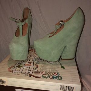 Jeffrey Campbell “Teez” size 7.5